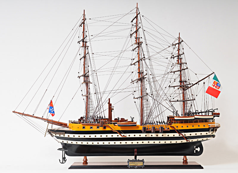 Amerigo Vespucci Medium Admiral Line | New Model