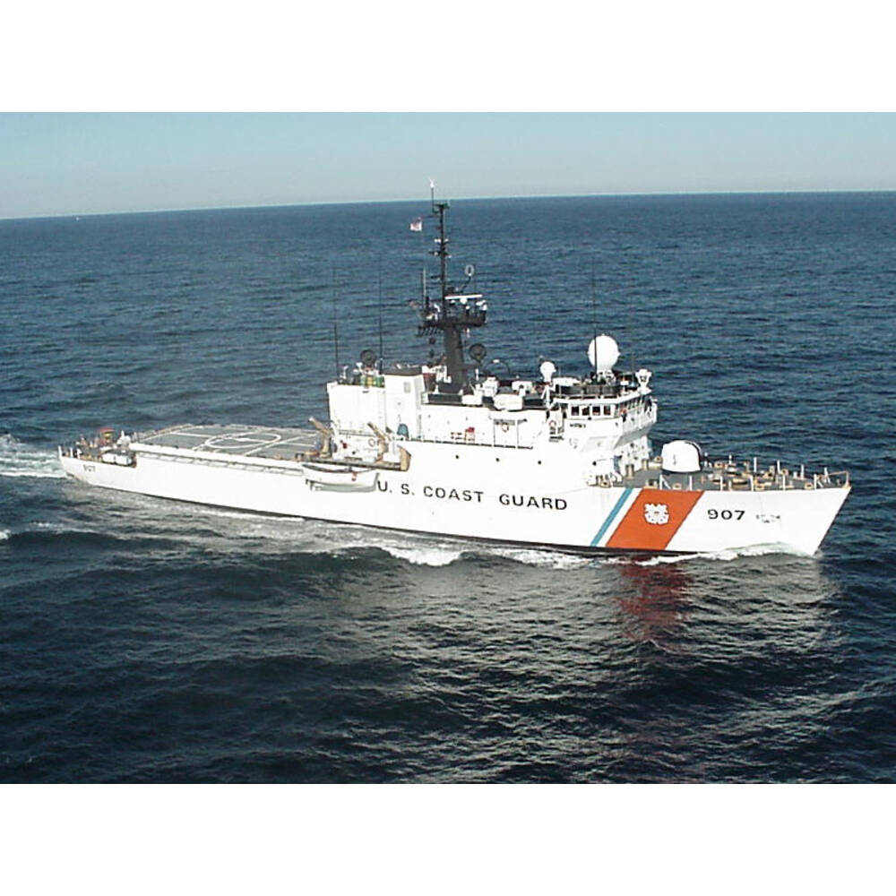 USCGC Escanaba WMEC-907 36 Inches L Ship Model
