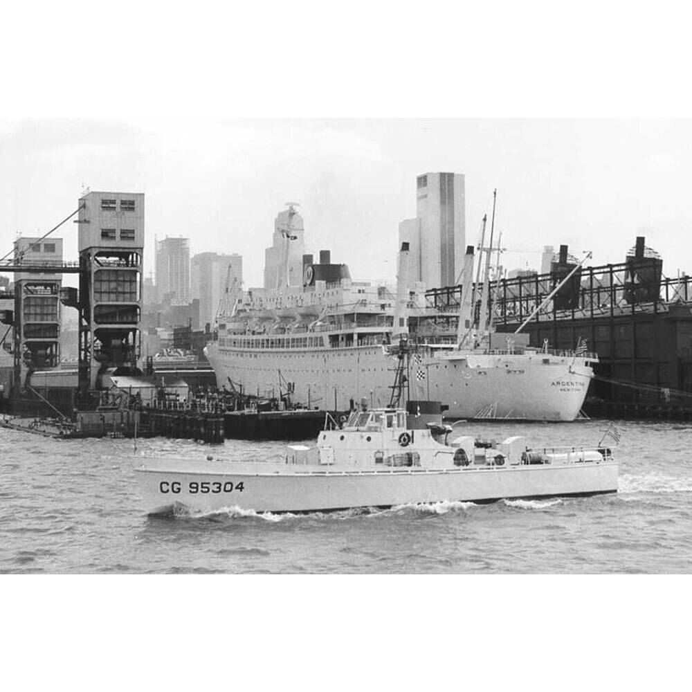 USCGC Cape Gull (WPB-95304) 36 Inches L Ship Model