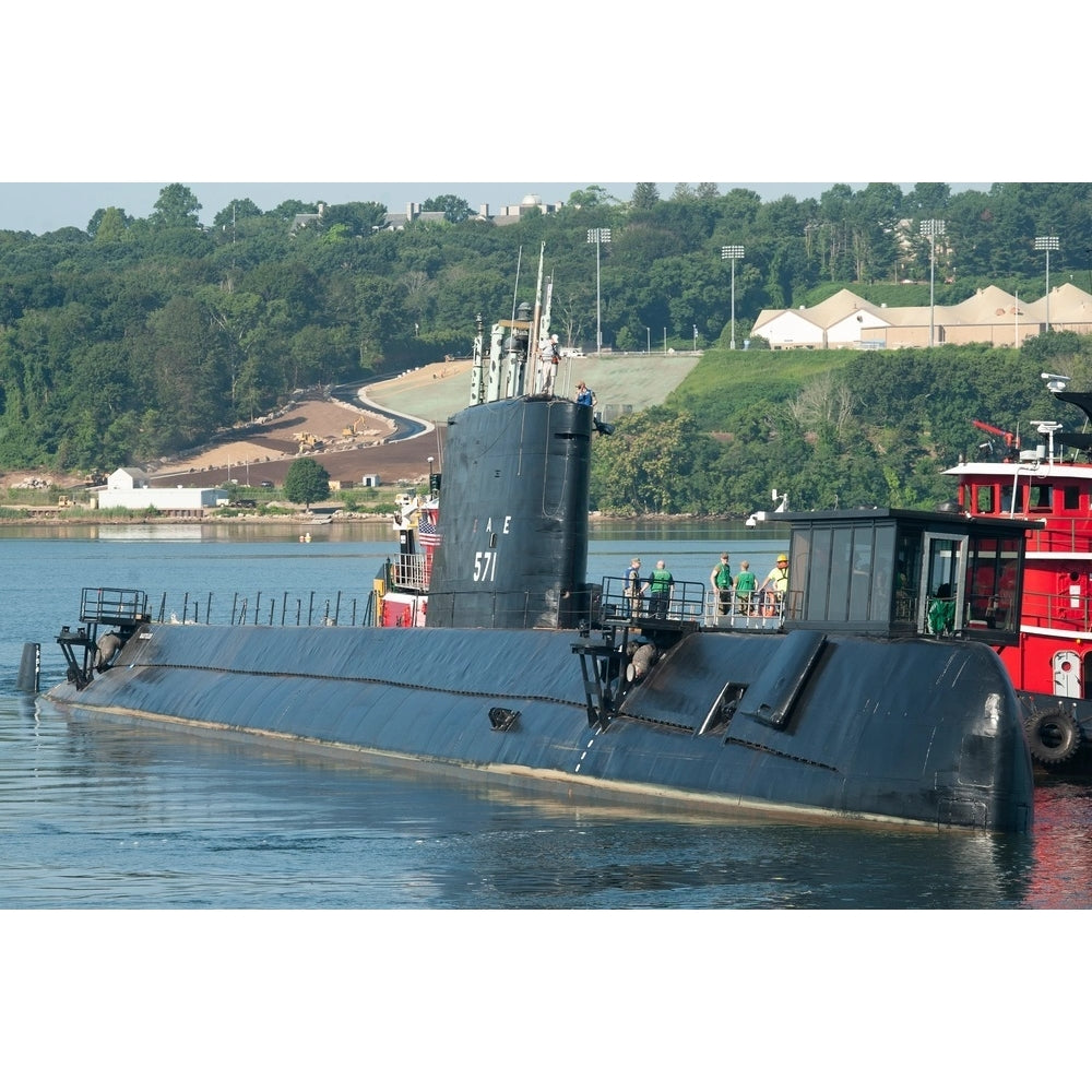 USS Nautilus Submarine (SSN-571) 30 Inches Model