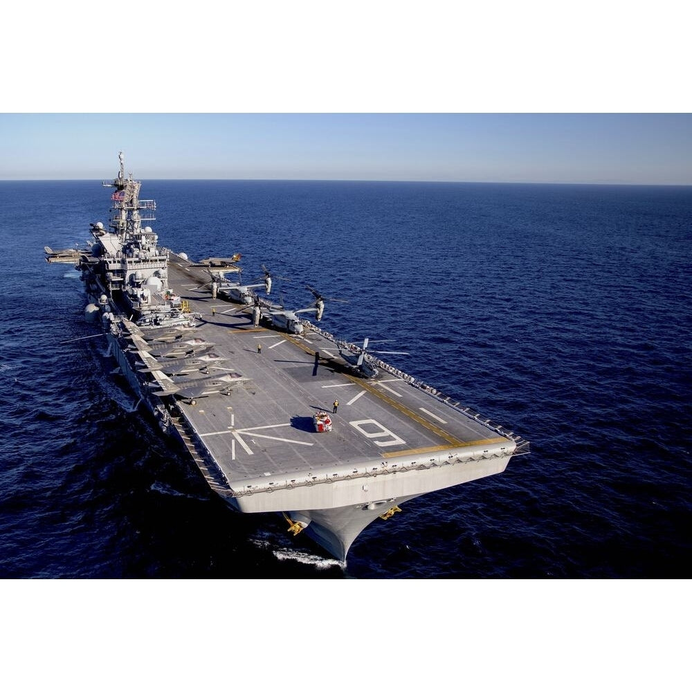 USS American (LHA-6) 30 Inches Amphibious Assault Model