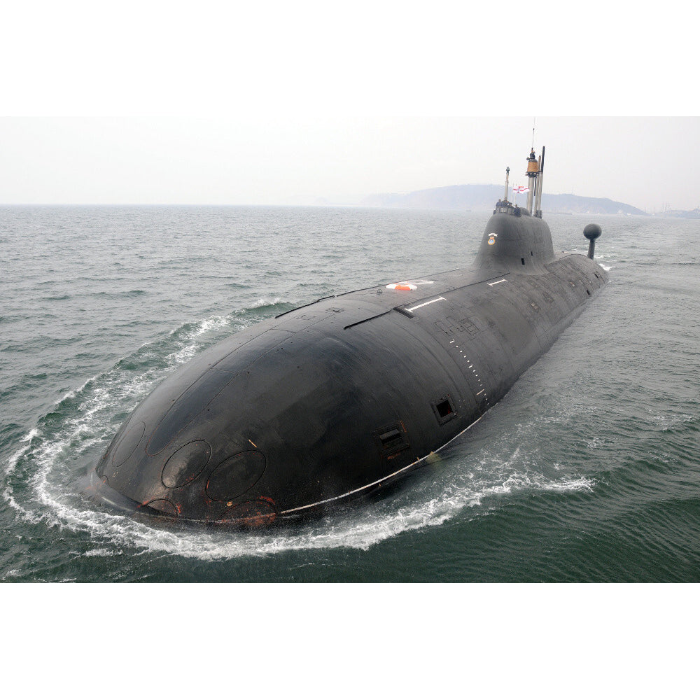 Russian K-152 Nerpa Akula-Class Submarine (Project 971) 36 Inches Model