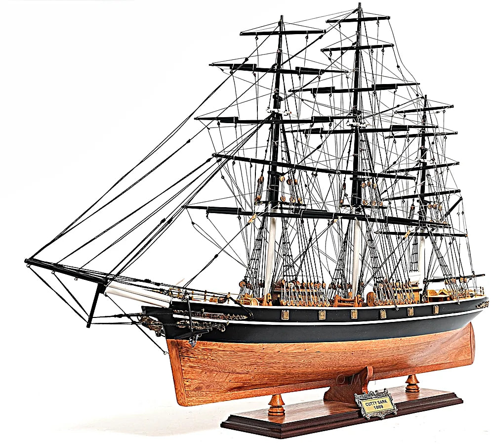 Cutty Sark model ship without sails, bow and figurehead detail