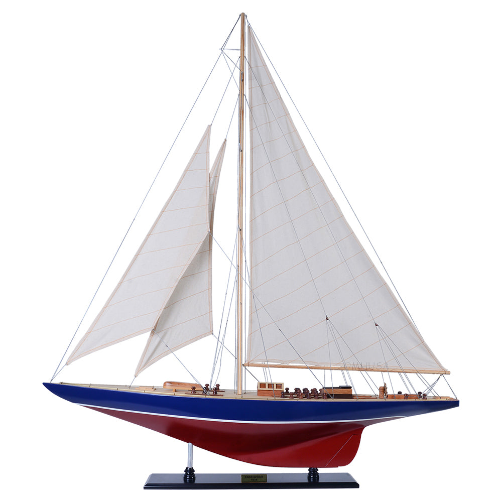 Endeavour J-Class racing yacht model, 100 cm, western red cedar