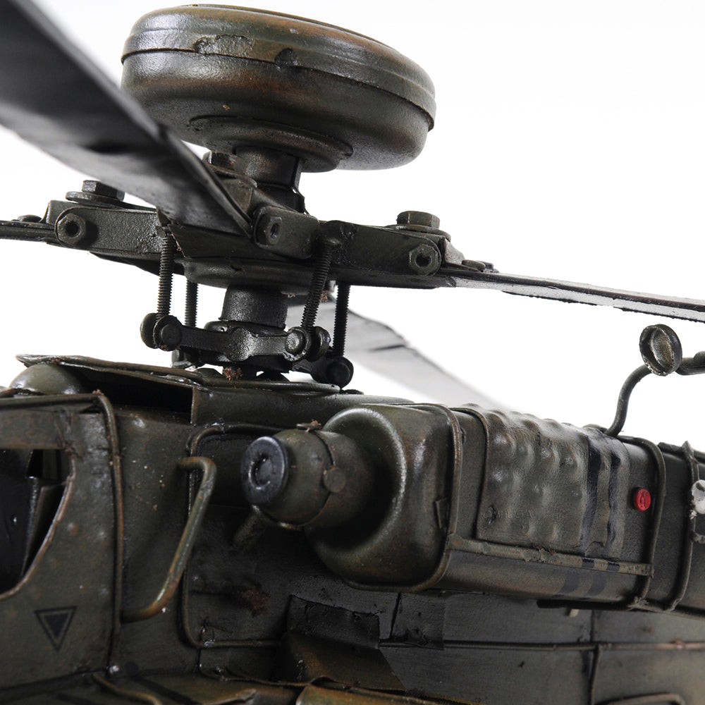 Ah-64 Apache 1:39