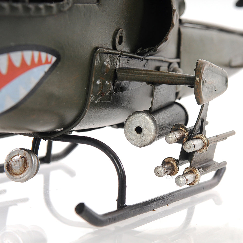 1960s U.S. Attack Helicopter 1:46