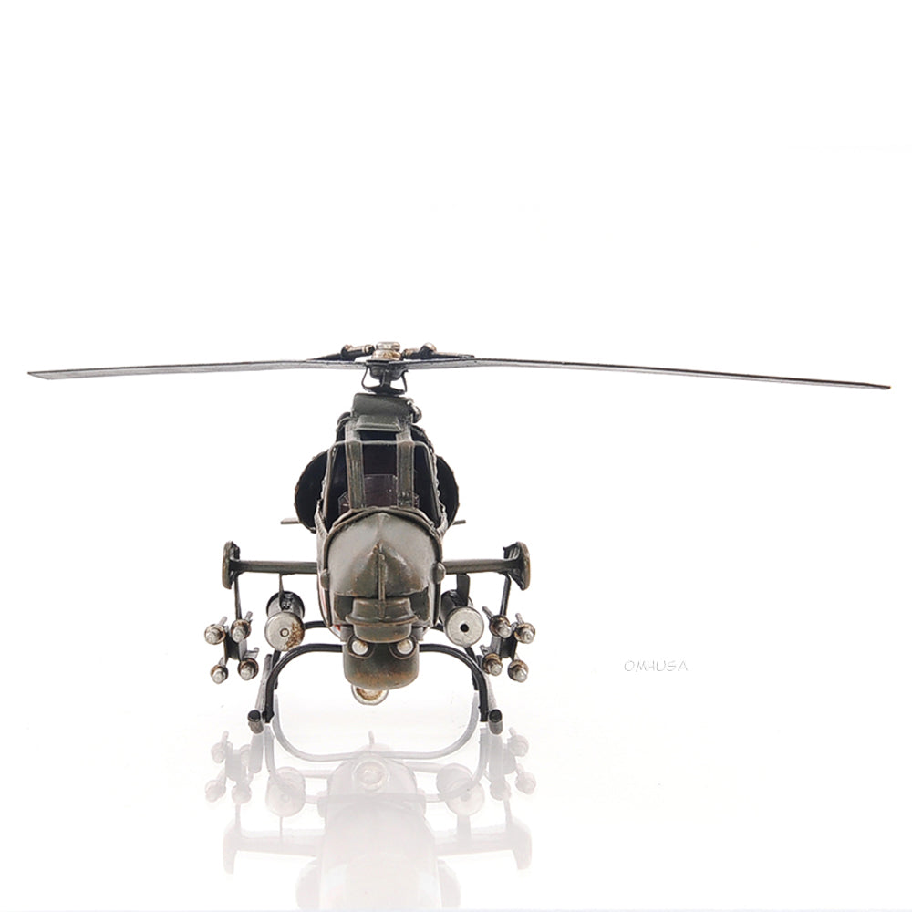 1960s U.S. Attack Helicopter 1:46