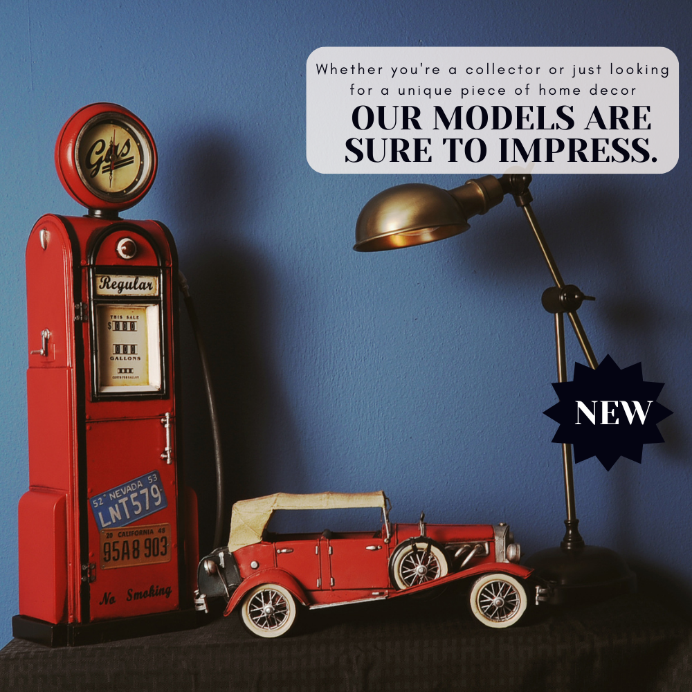 Gas Pump W/Clock 1:4