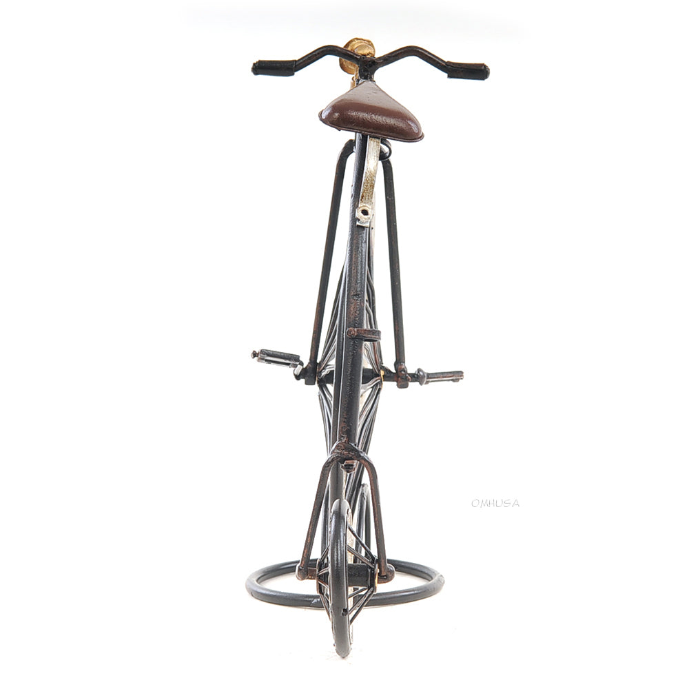 1870 The High Wheeler -Penny Farthing