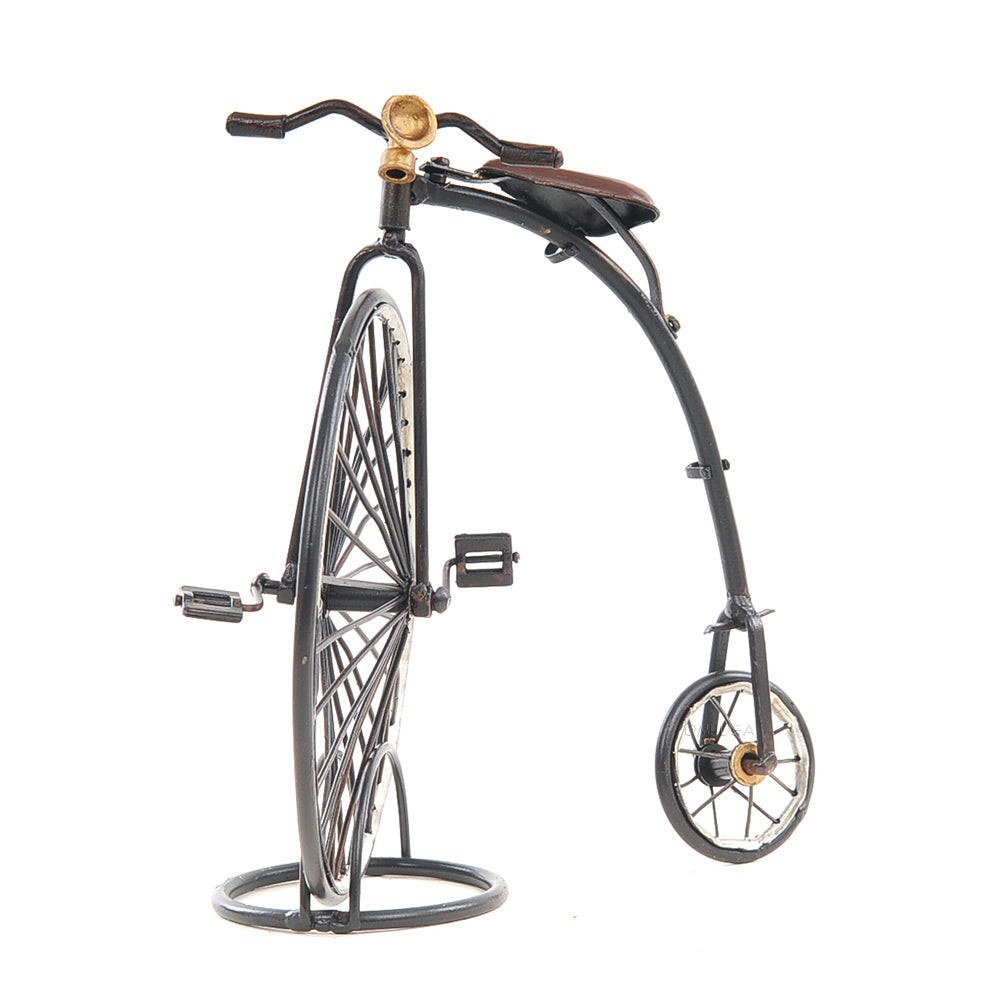 1870 The High Wheeler -Penny Farthing