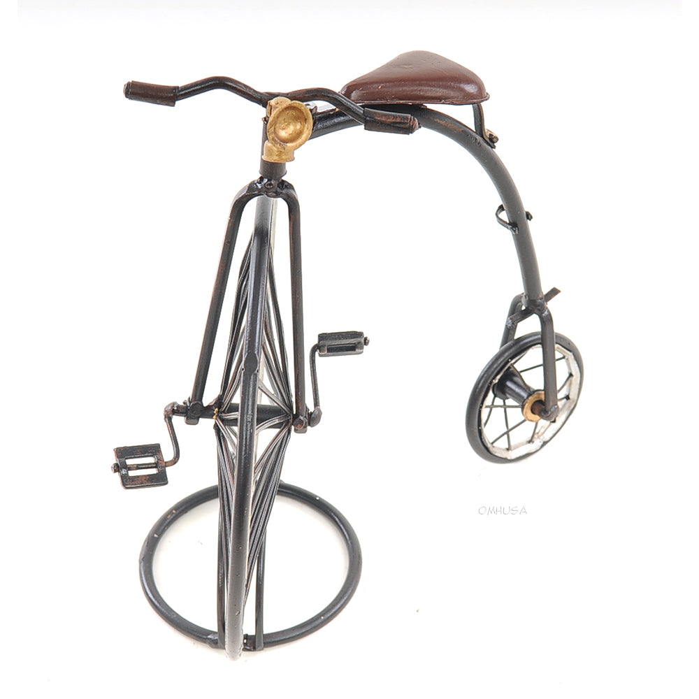 1870 The High Wheeler -Penny Farthing