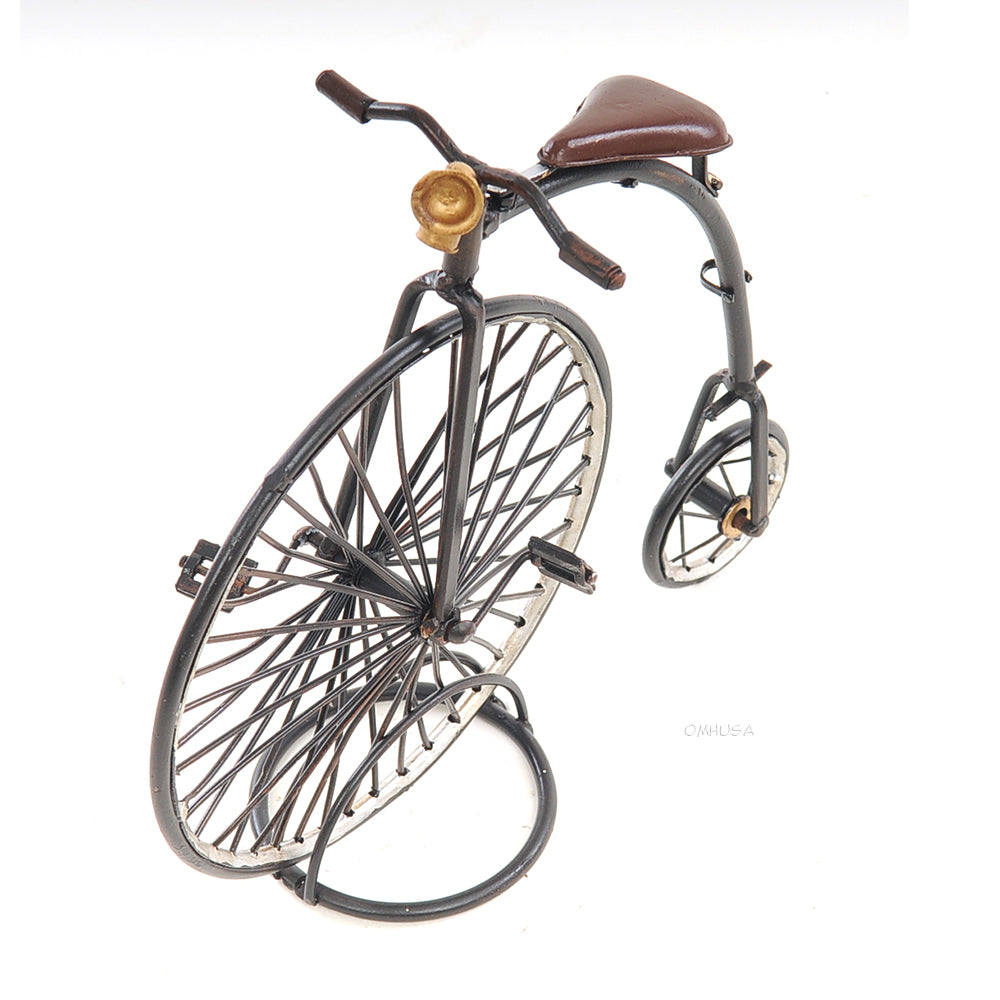 1870 The High Wheeler -Penny Farthing