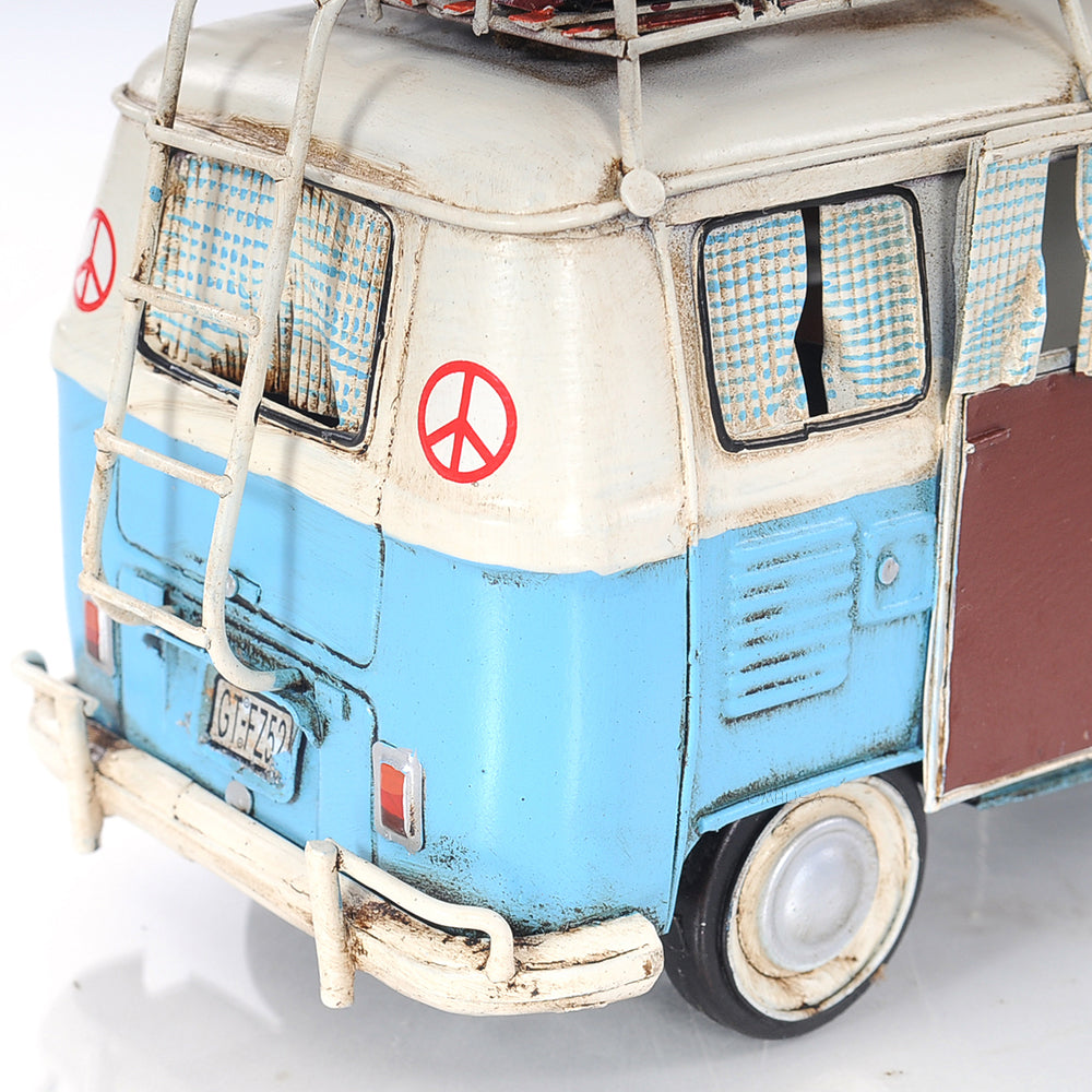 Volkswagen Camp Bus