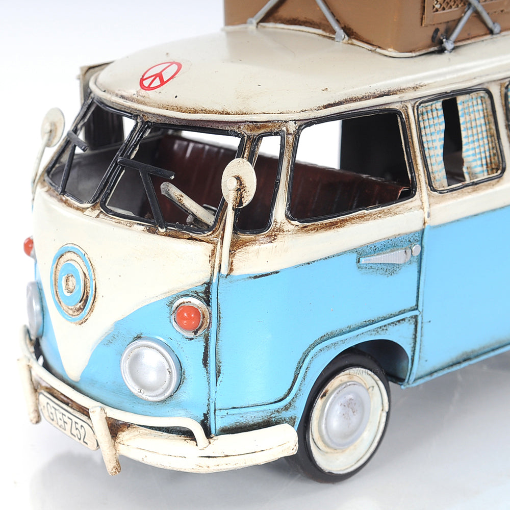 Volkswagen Camp Bus