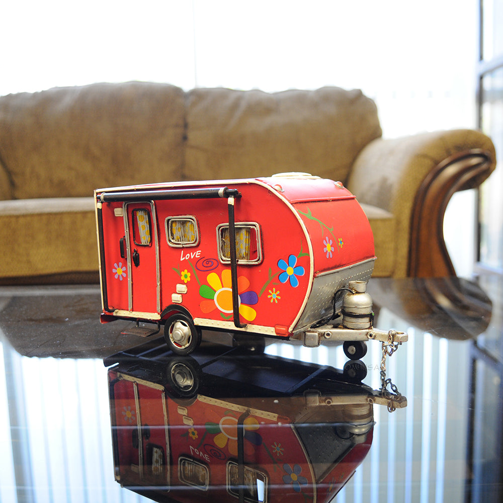 Red Trailer Tissue Holder