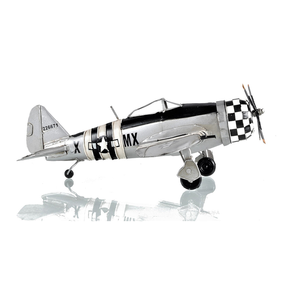 1943 Republic P-47 Bomber-Fighter