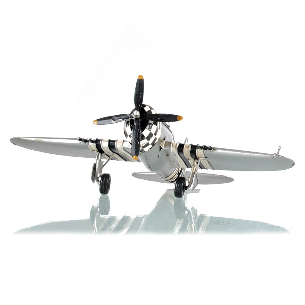 1943 Republic P-47 Bomber-Fighter