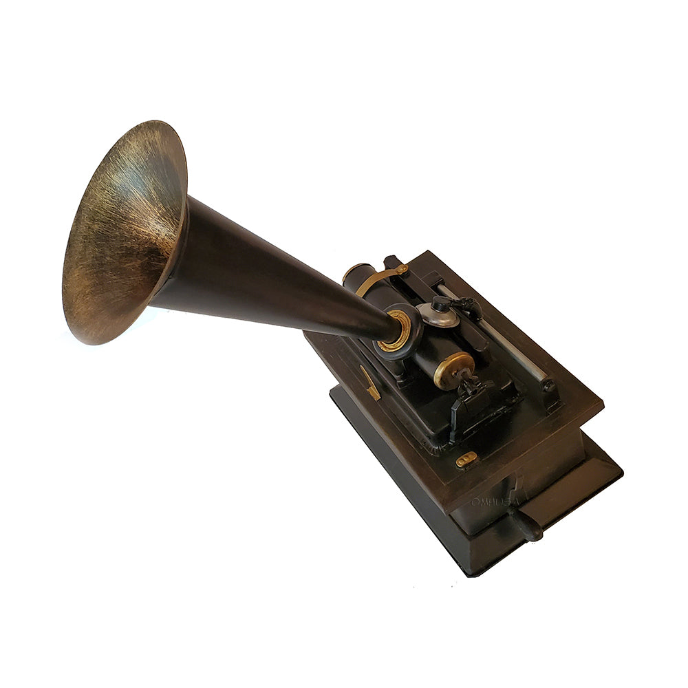 1901 Edison Standard Model A New Style Phonograph Display-Only