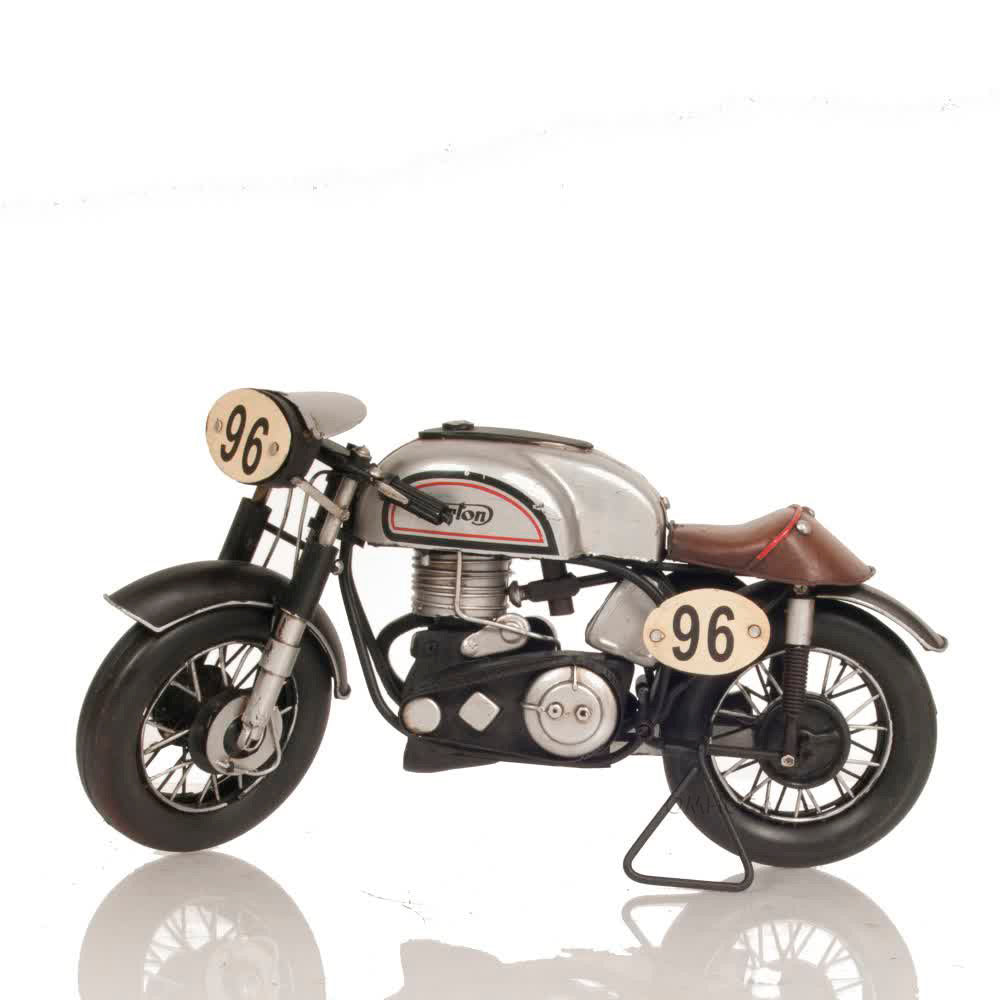 1952 Norton Manx 1:8 Metal Handmade Scaled Model