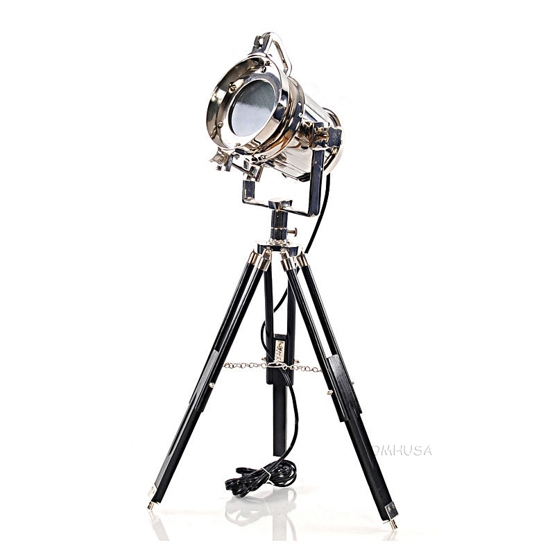 Alum Spot Light On Wooden Stand