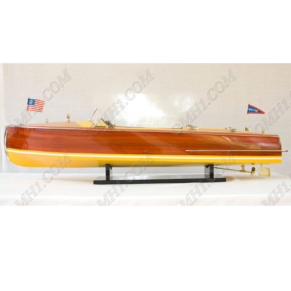 Chris-Craft Riviera 1954 — American Luxury Runabout Model, Medium (35 in / 89 cm, High-Gloss Red Cedar & Chrome)