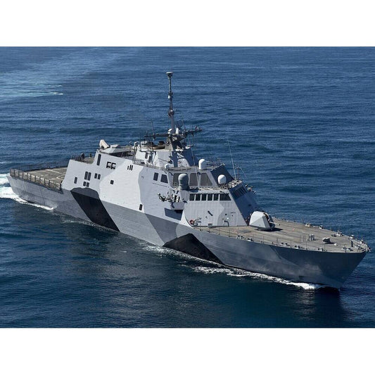 USS Freedom (LCS-1) Medium