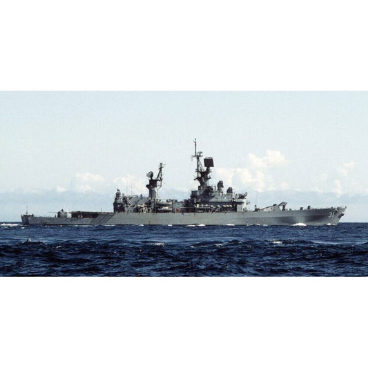 Belknap-class Cruiser large