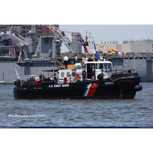 USCGC Chock (WYTL-65602) 30 Inches L Ship Model