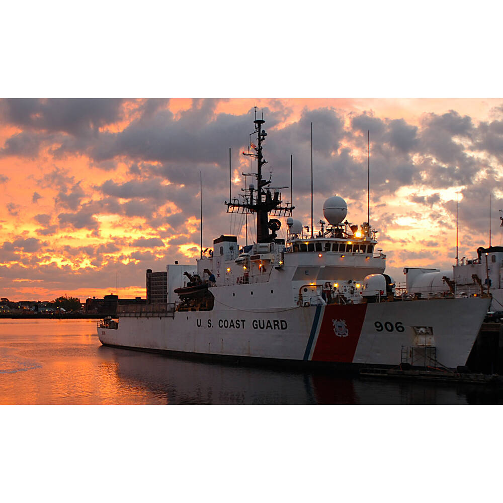 USCGC Seneca WMEC-906 36 Inches L Ship Model