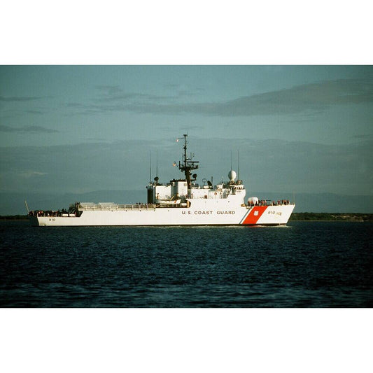 USCGC Thetis WMEC-910 36 Inches L Ship Model