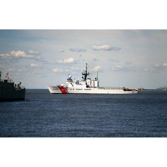 USCGC Legare WMEC-912 36 Inches L Ship Model