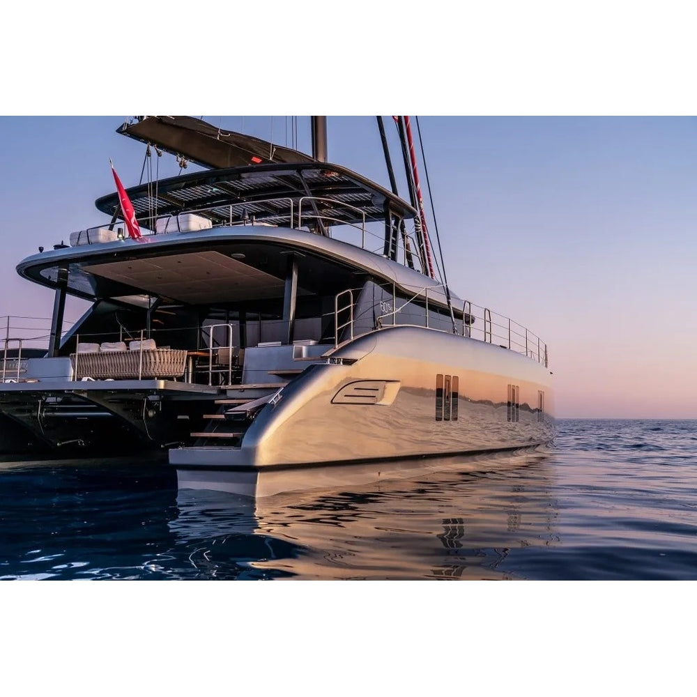 Polish Sunreef 60 (Sunreef Series) 30 Inches Ship Model