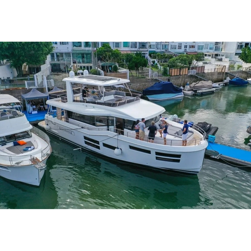 French Beneteau Grand Trawler 62 (Trawler Series) 30 Inches Ship Model