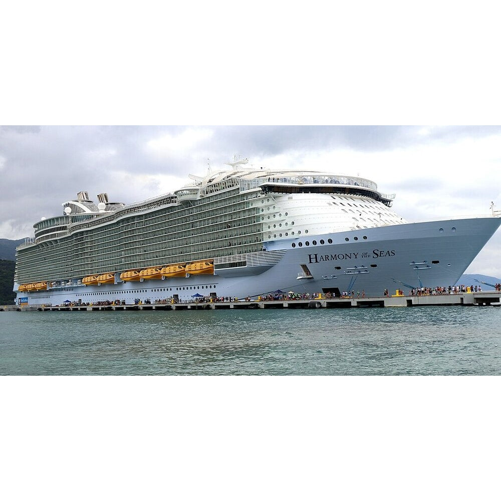 American Harmony of the Seas (Oasis Class) - Royal Caribbean 30 Inches Ship Model