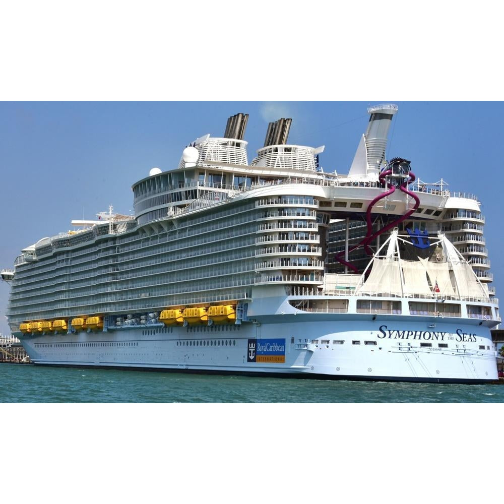 American Symphony of the Seas (Oasis Class) - Royal Caribbean 30 Inches Ship Model