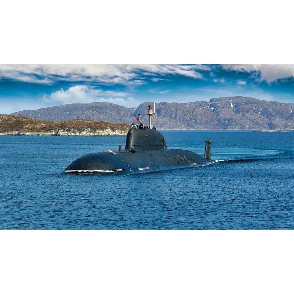 Russian K-152 Nerpa Akula-Class Submarine (Project 971) 30 Inches Model