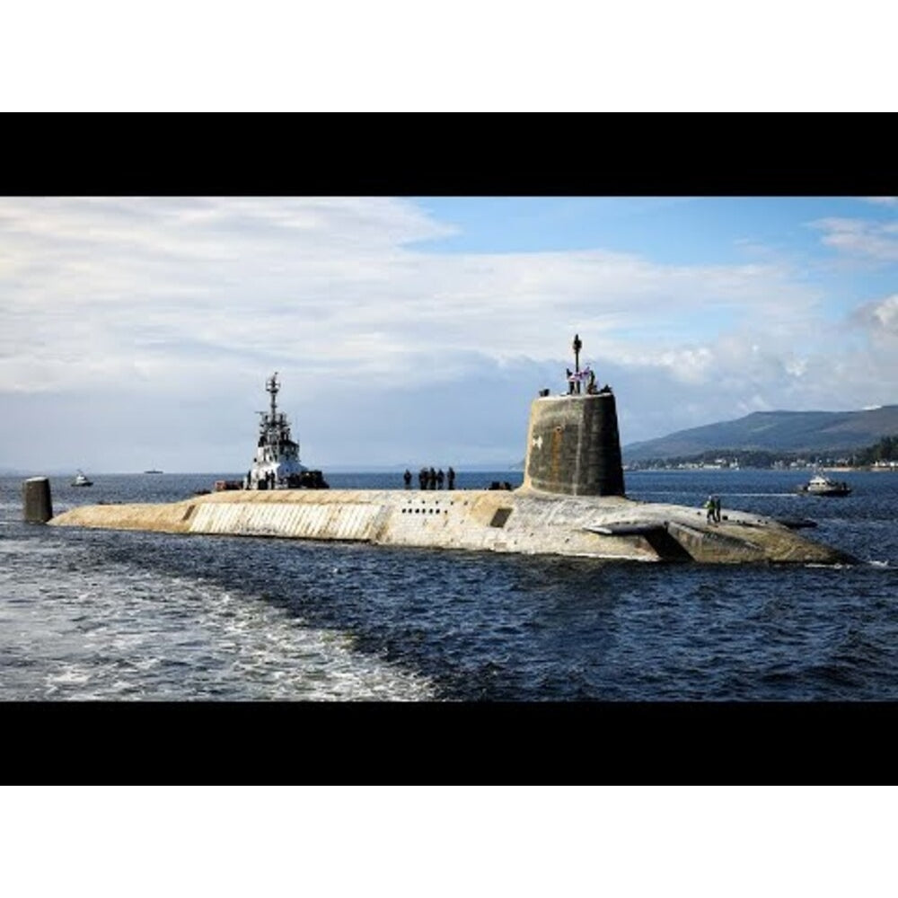 Royal Navy HMS Vanguard Submarine (Vanguard class sub) 30 Inches Model