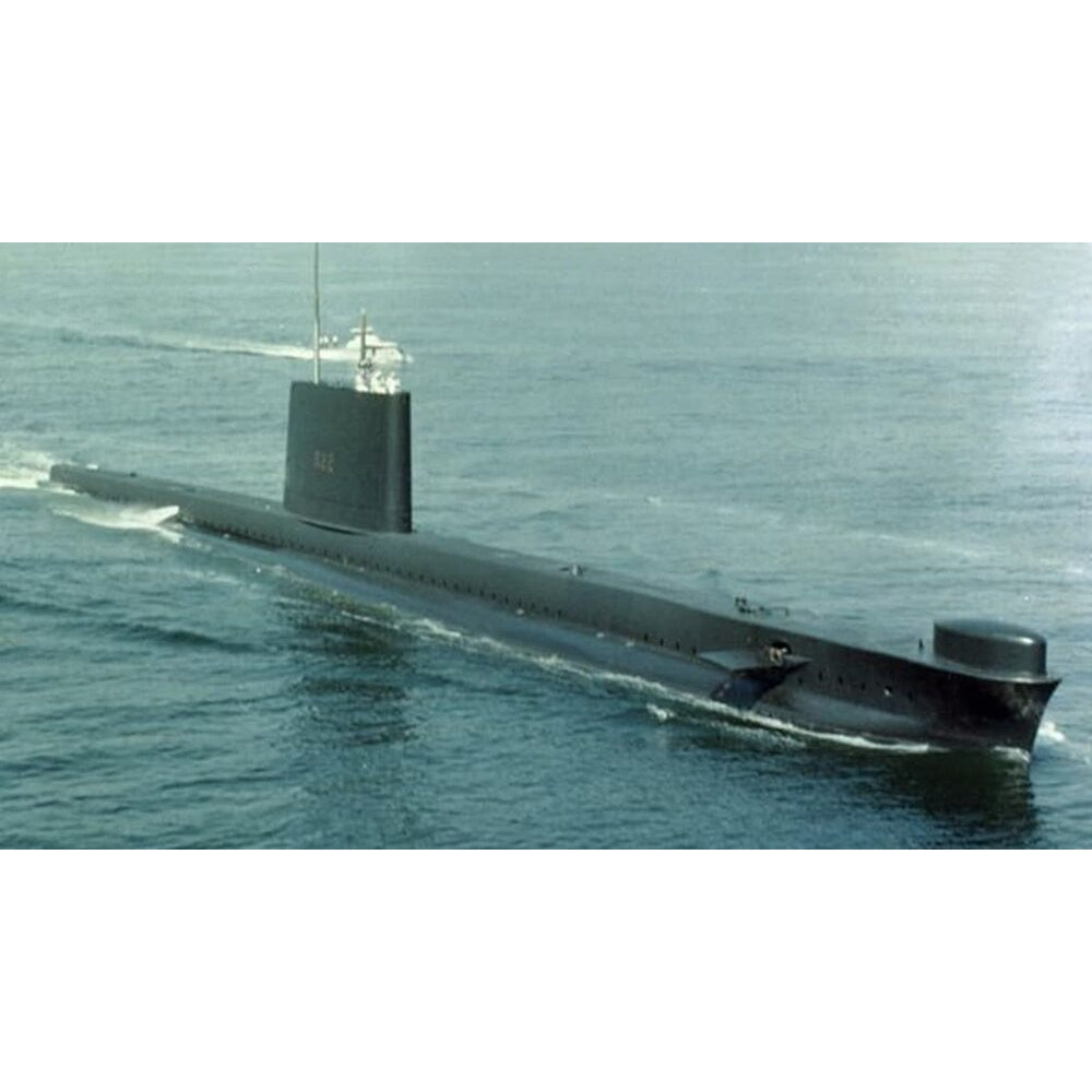 Brazilian Riachuelo Submarine (S40) 30 Inches Model
