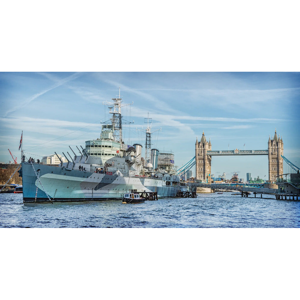 HMS Belfast (C35) Town-Class Light Cruiser 30 Inches Model