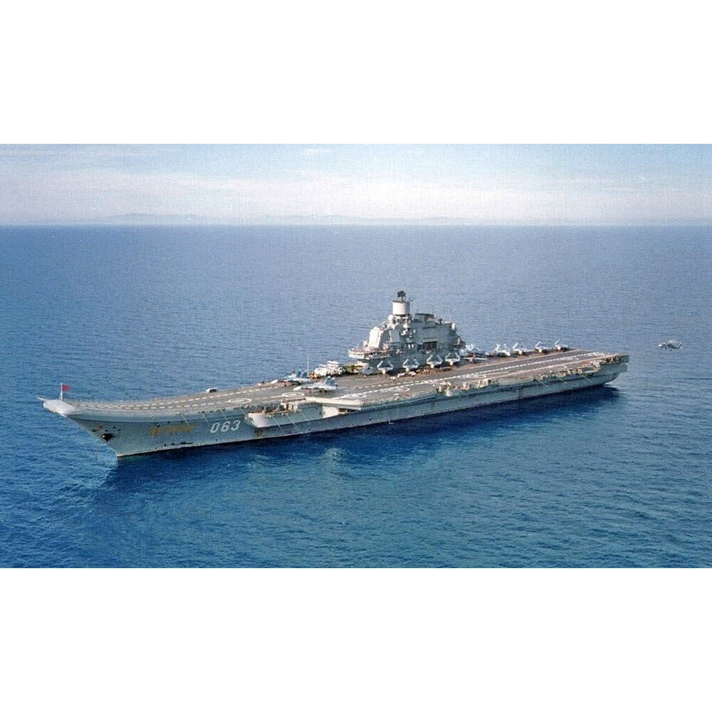 Russian Admiral Nakhimov (Kirov-Class Battlecruiser 063) 30 Inches Model