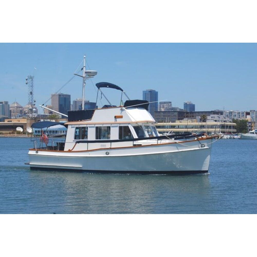 American Grand Banks 32 (Grand Banks Series) 36 Inches Ship Model