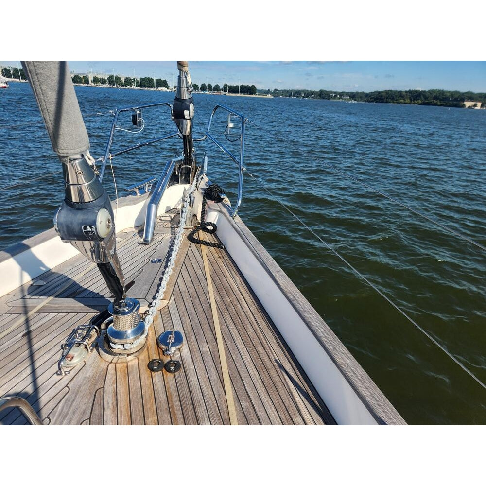 Swedish Hallberg-Rassy 62 (HR Series) 36 Inches Ship Model