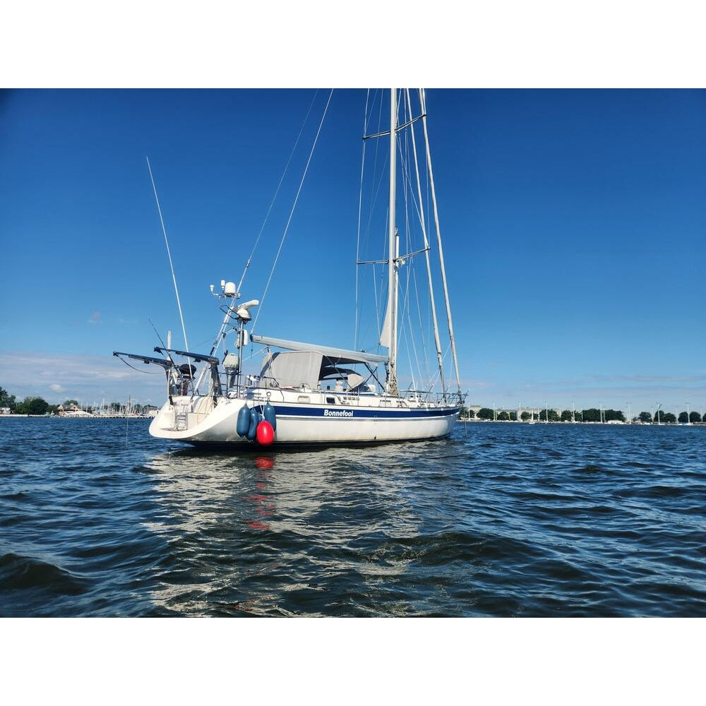 Swedish Hallberg-Rassy 62 (HR Series) 36 Inches Ship Model