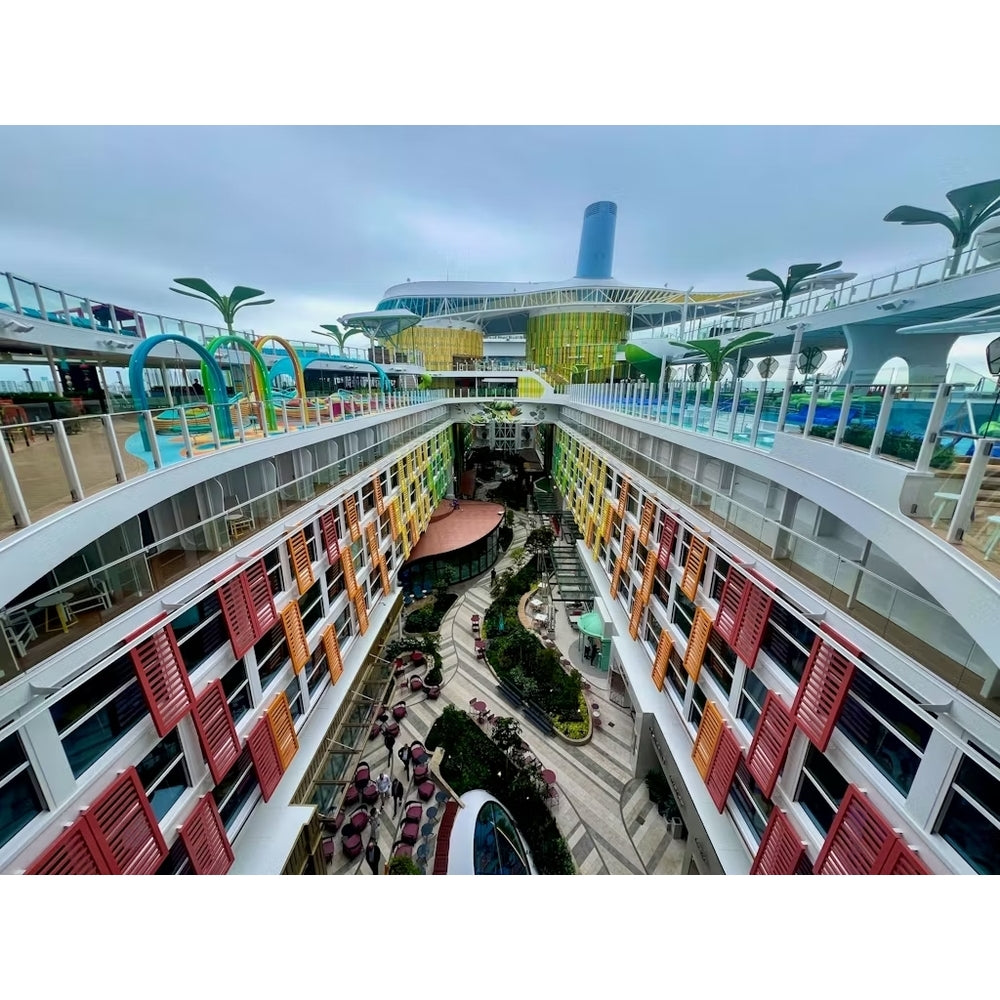 American Icon of the Seas (Icon Class) - Royal Caribbean 36 Inches Ship Model