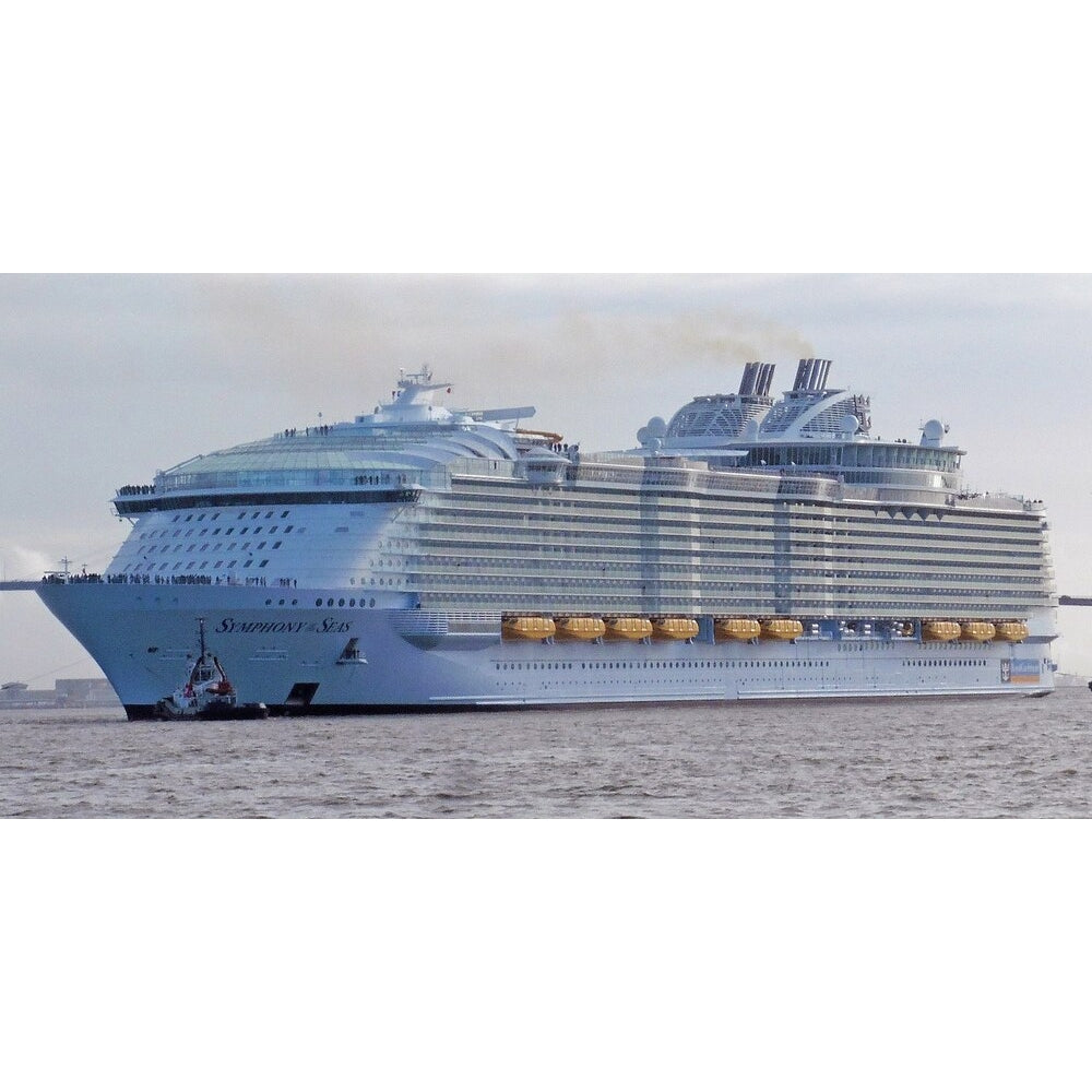 American Symphony of the Seas (Oasis Class) - Royal Caribbean 36 Inches Ship Model