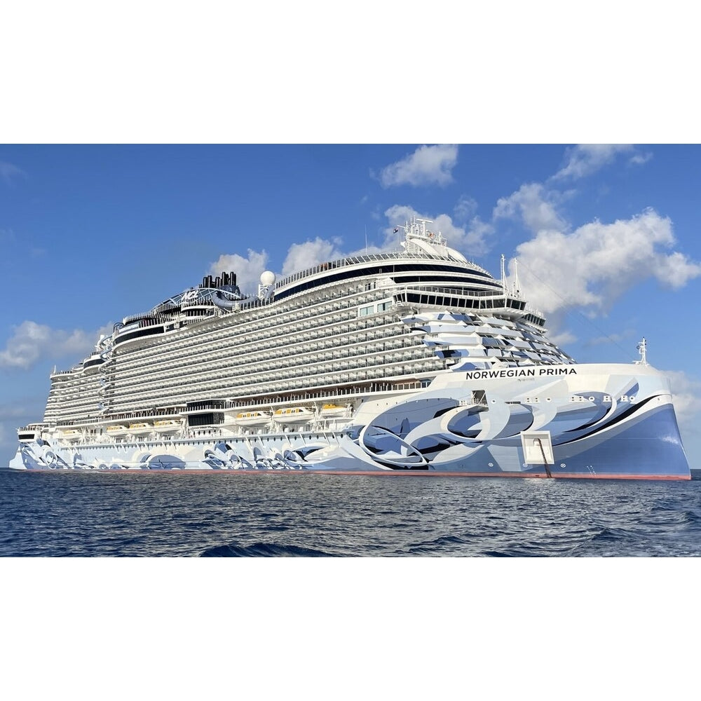 American Norwegian Prima Cruise Ship 36 Inches Model