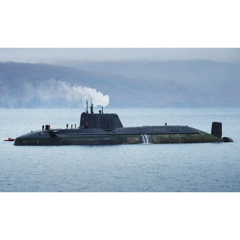 Royal Navy HMS Astute Submarine (S119-Astute Class) 36 Inches Model