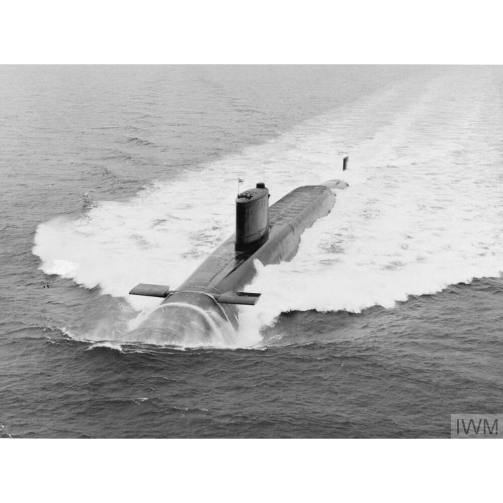 Royal Navy HMS Resolution Submarine (S22) 36 Inches Model