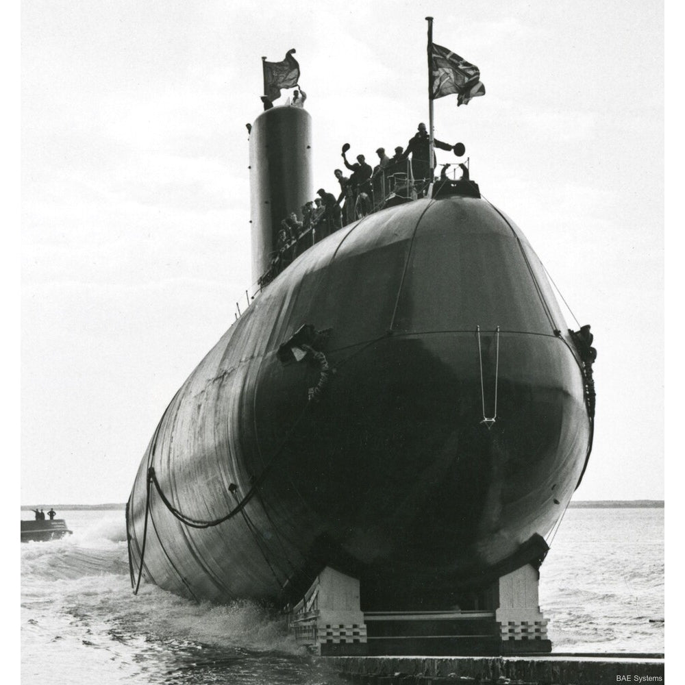 HMS Dreadnought (S101) Nuclear-power Submarine 36 Inches Model
