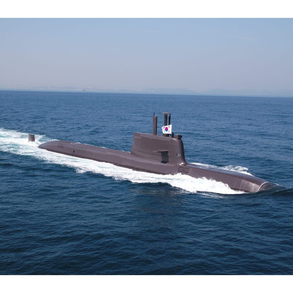 South Korean Dosan Ahn Changho Submarine (KSS-III) 36 Inches Model